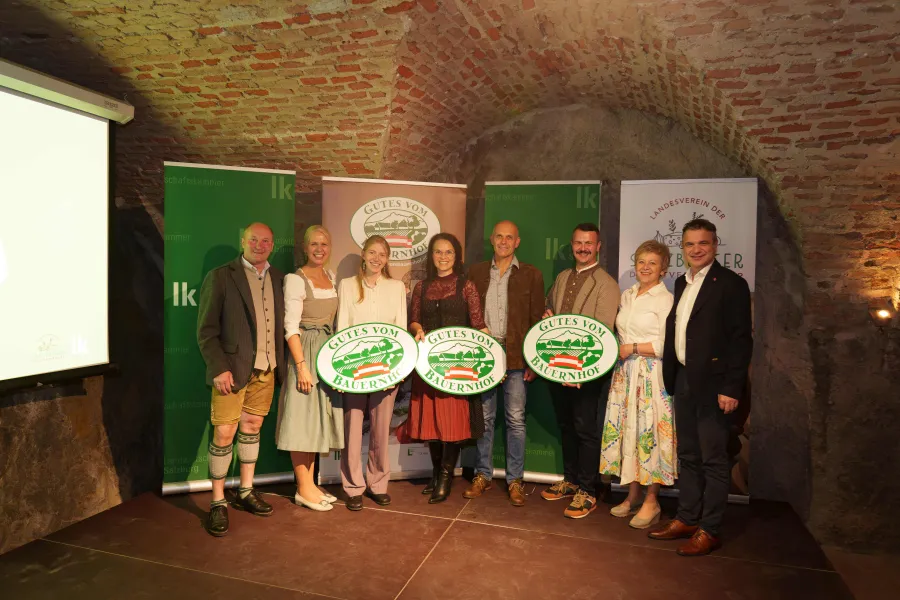 Gutes vom Bauernhof Hoftafelverleihung an Salzburger Betriebe