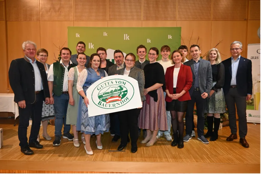 Neun neue Betriebe aus Oberösterreich dürfen künftig die Qualitätsmarke „Gutes vom Bauernhof“ tragen.