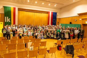 Die strahlenden Sieger:innen der Kärntner Fleischwarenprämierung 2026 – ein starkes Zeichen für Qualität und Engagement in der Direktvermarktung.