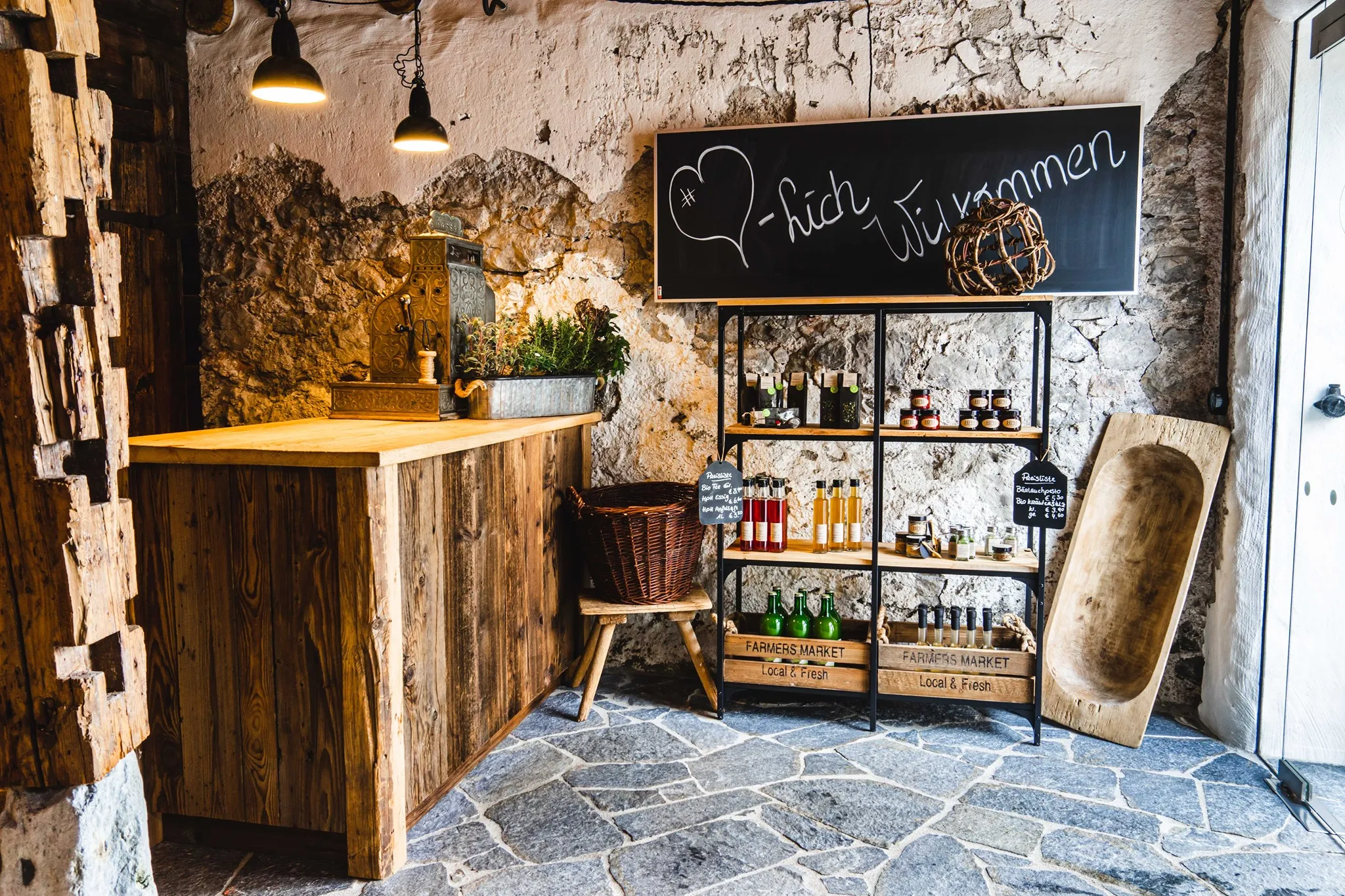 Hofladen Heugenhauser Hauserperterhof ©Heugenhauser