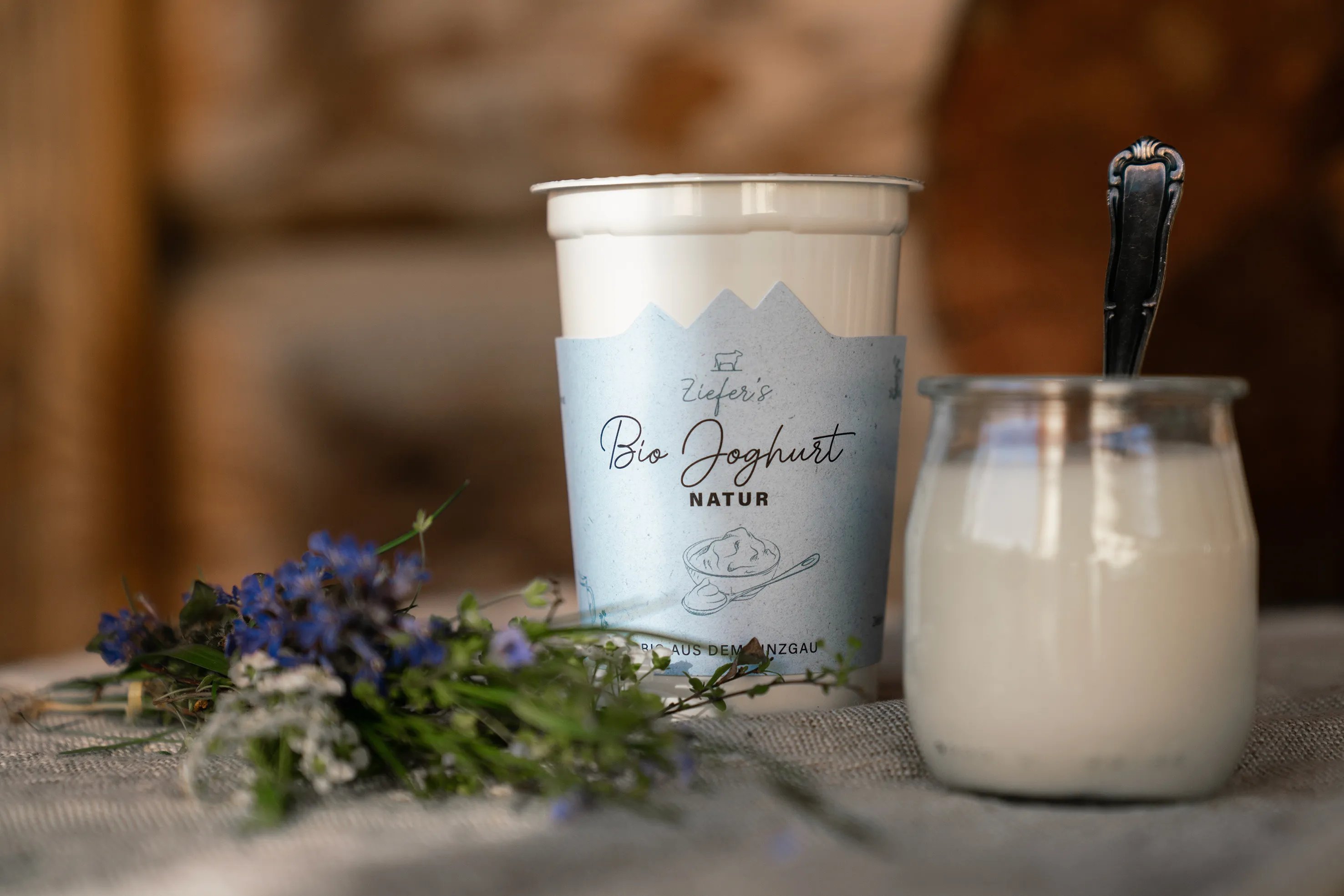 Naturjoghurt, Ziefers Hofmolkerei, Fam. Perwein