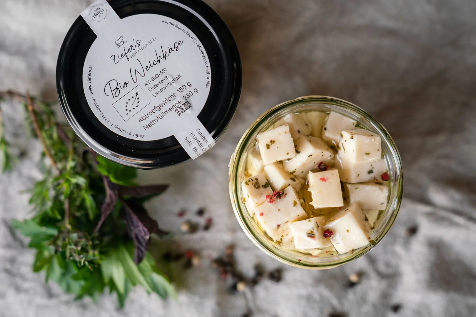 Weichkäse, Ziefers Hofmolkerei, Fam. Perwein