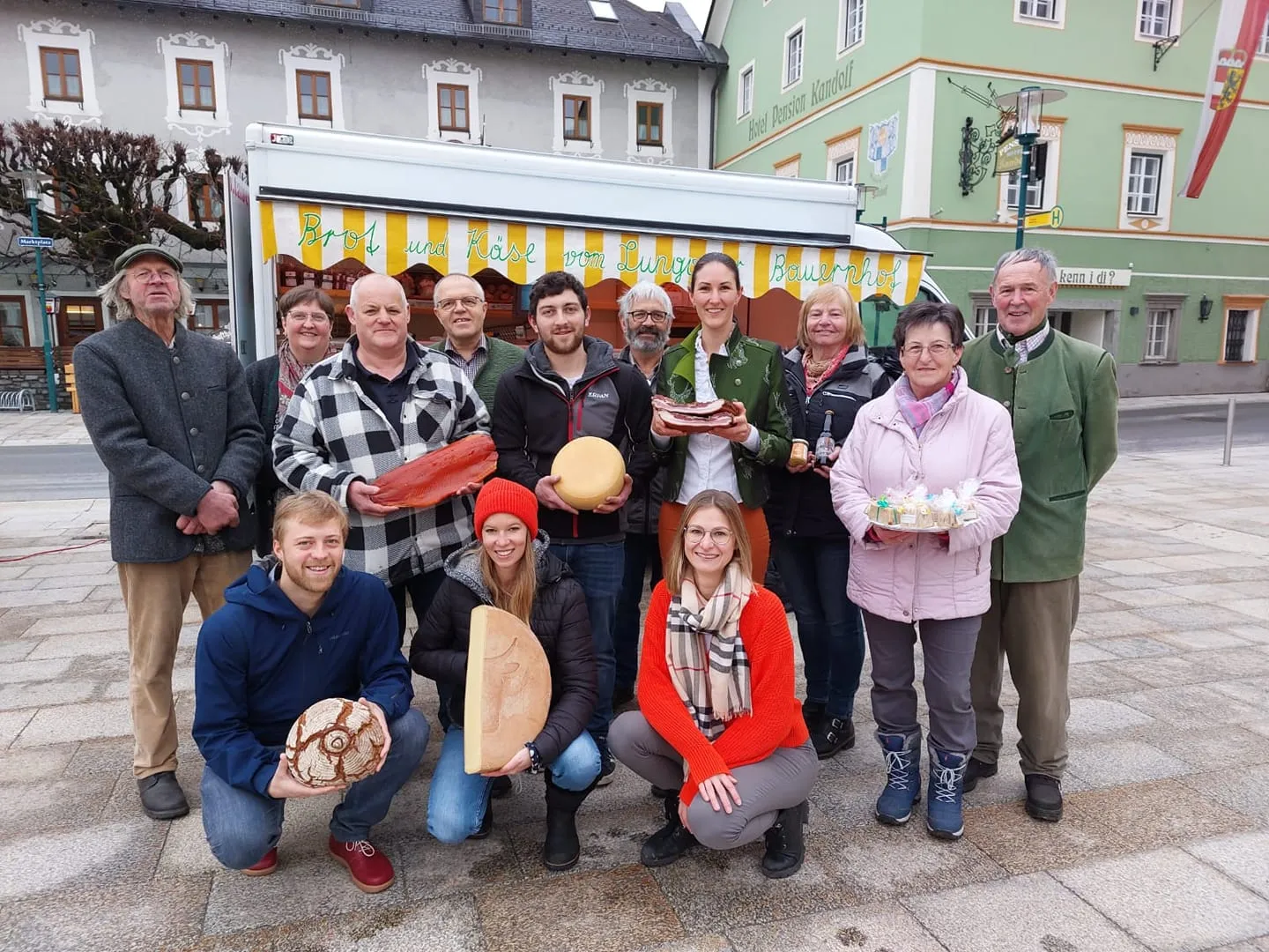 Lungauer Wochenmarkt Starkes Team @ Kemmts eina