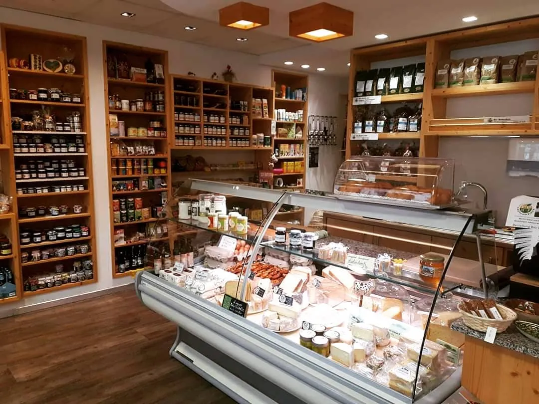 Bruggerhof Einzelhandel © Bruggerhof Zitz, Kemmts eina Laden