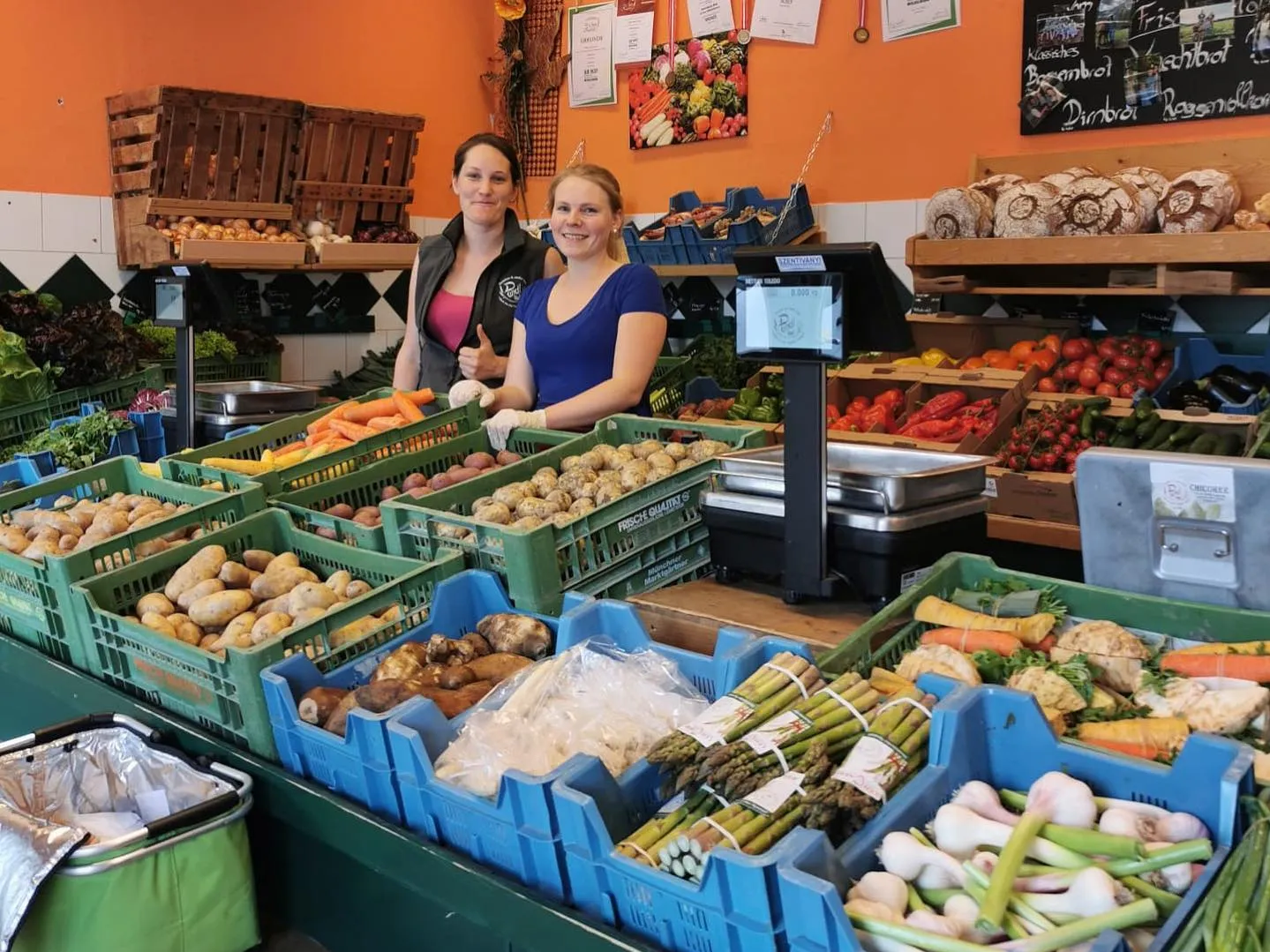 Gemuese-vom-Dandlhof-am-Winklhofer-Bauernmarkt-©-SAM