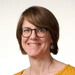 Portraitfoto von Ursula Maringer