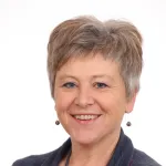 Portraitfoto von Martina Ortner